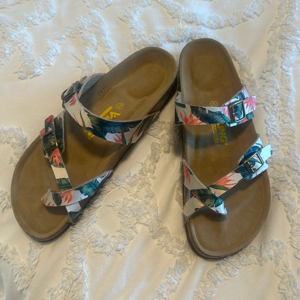 40 Viking Sandals